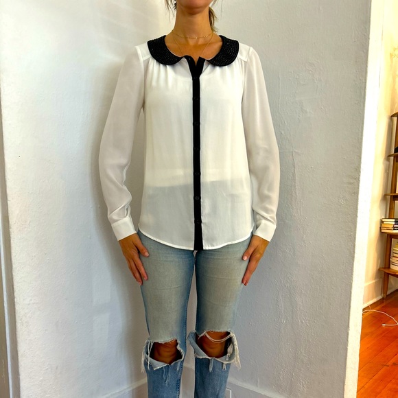 White Blouse with black sequined collar - Picture 1 of 3